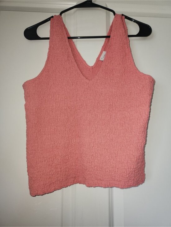 Tops - Pink Tank Top